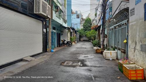 Nhà mặt tiền HCM, 10 tỷ, 100m², deal tốt cho người sỡ hữu ngay